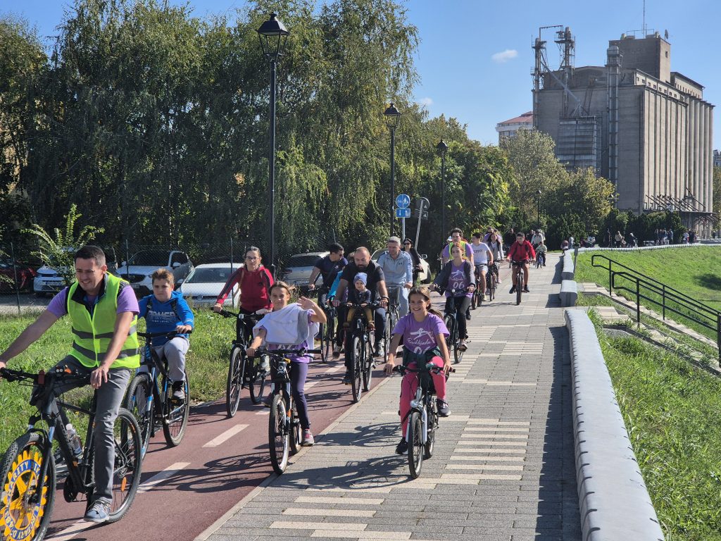 Biciklijada 06 u Pančevu, 12. oktobar 2024. — fotografija 18